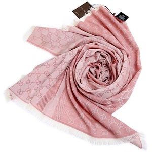 Gucci Large GG Logo pink cotton Shawl/Scarf NWT